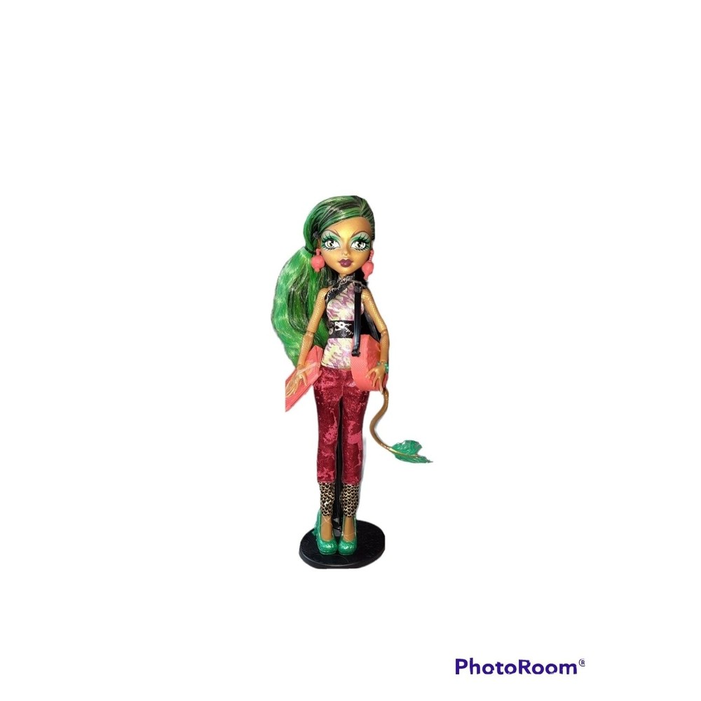 Monster High Doll Jinafire Long Scare Mester Scaremester.  In great condition